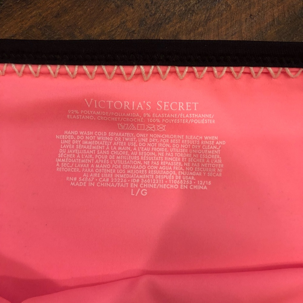 Victoria Secret bikini - Picture 7 of 8